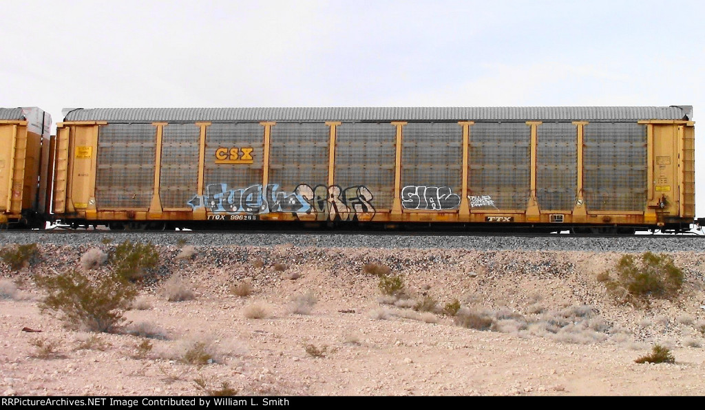 WB Unit Vehicular Flat Car Frt at Erie NV -38